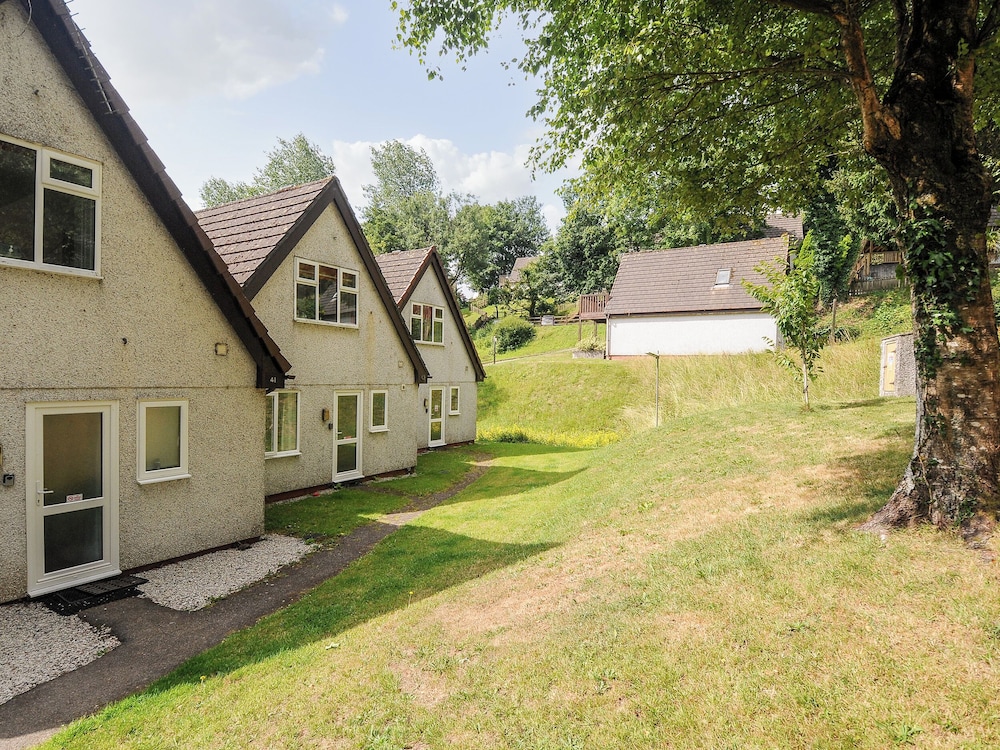 42 Valley Lodge