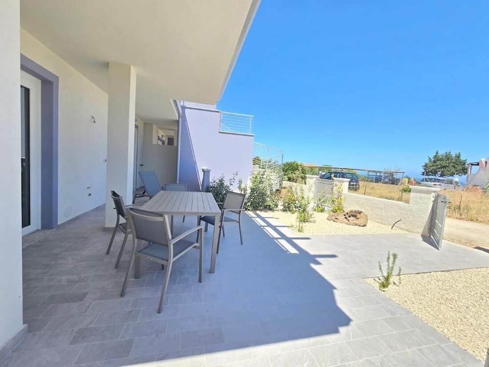 Home Geranio With Private Garden