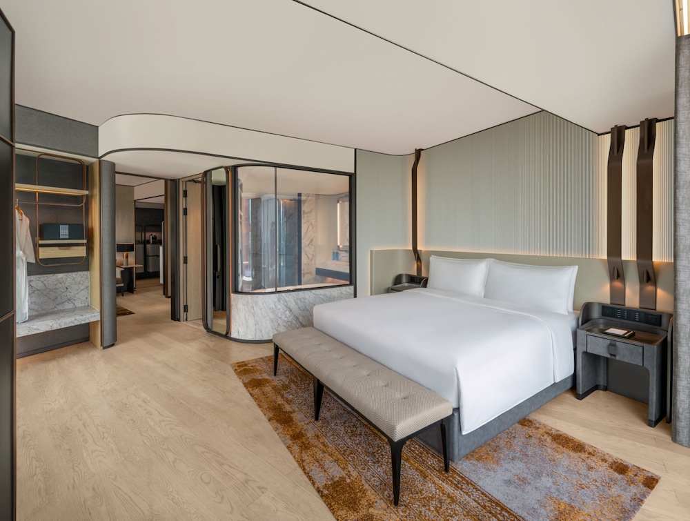 Hilton Saigon 15