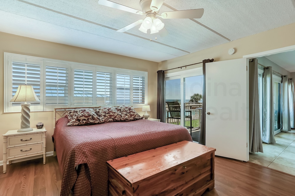 Amelia by The Sea Rentals view 4