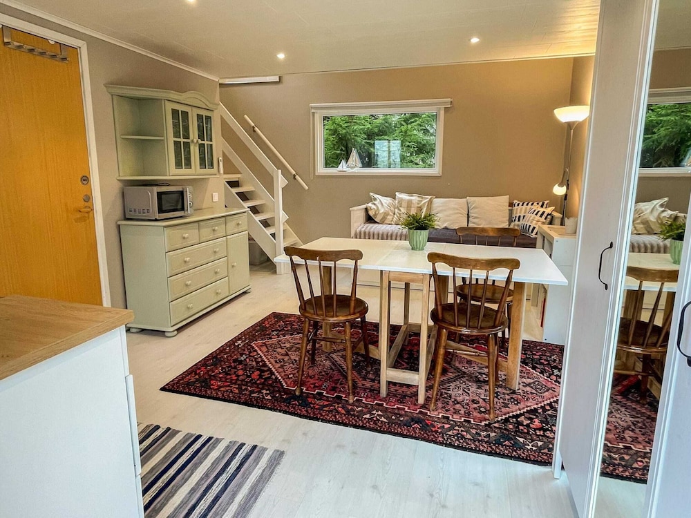 6 Person Holiday Home in Monsteras