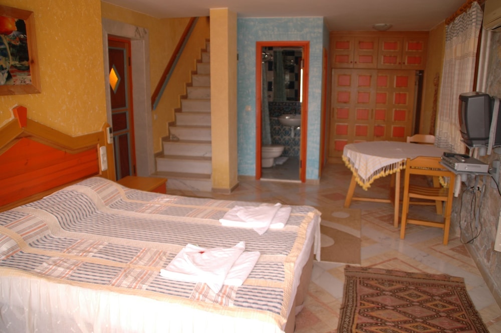 Villa Symbola - Image 8