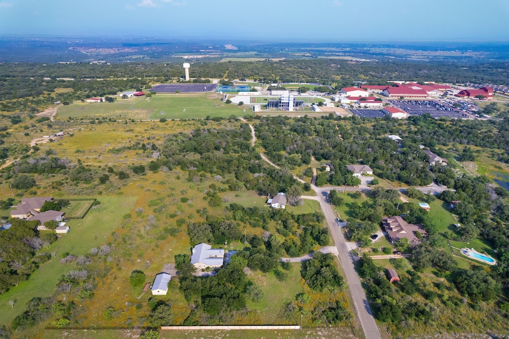 Marble Falls Vacations - Pet-friendly Marble Falls Home w/ Hot Tub! - Property Image 24