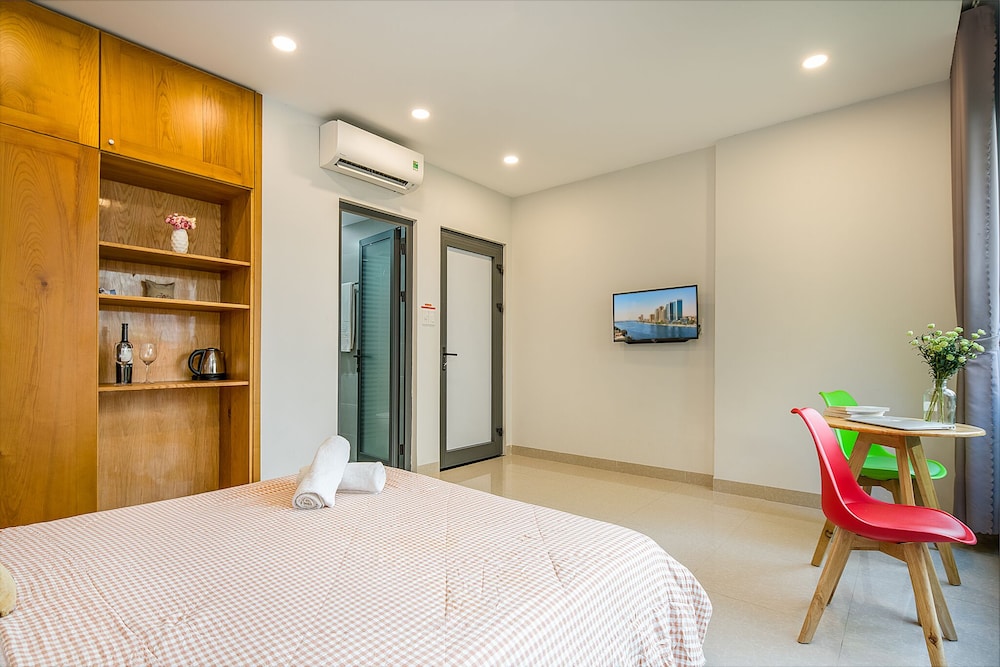 Pedersen Hostel