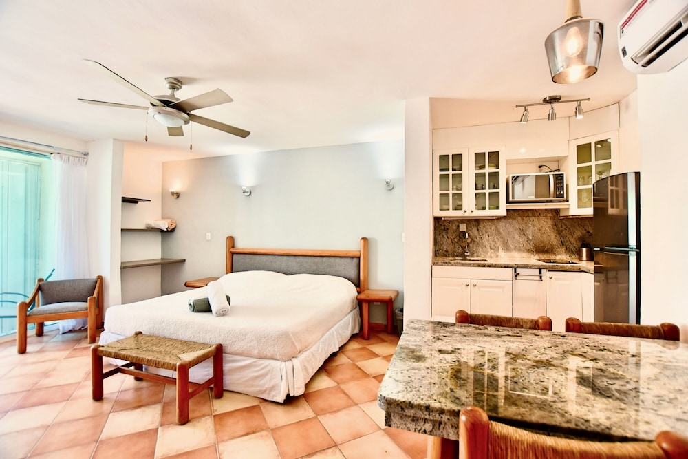 Solymar Condo by Casago