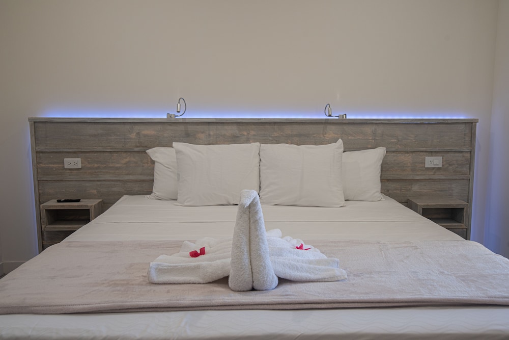 The Cove - Condo Hotel - Perfect Location