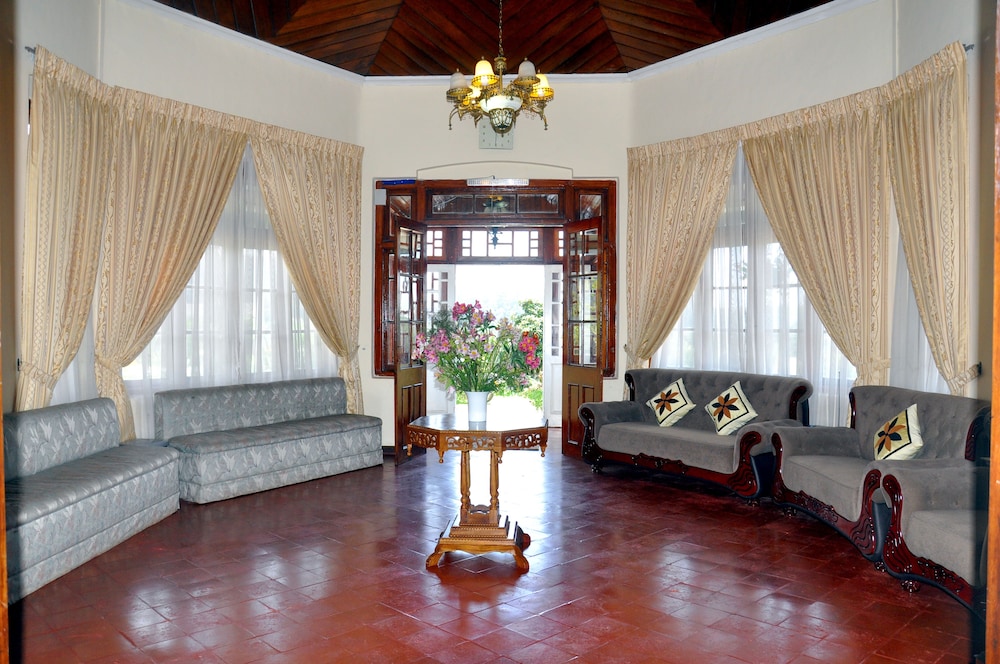 Chelthnam Bungalow