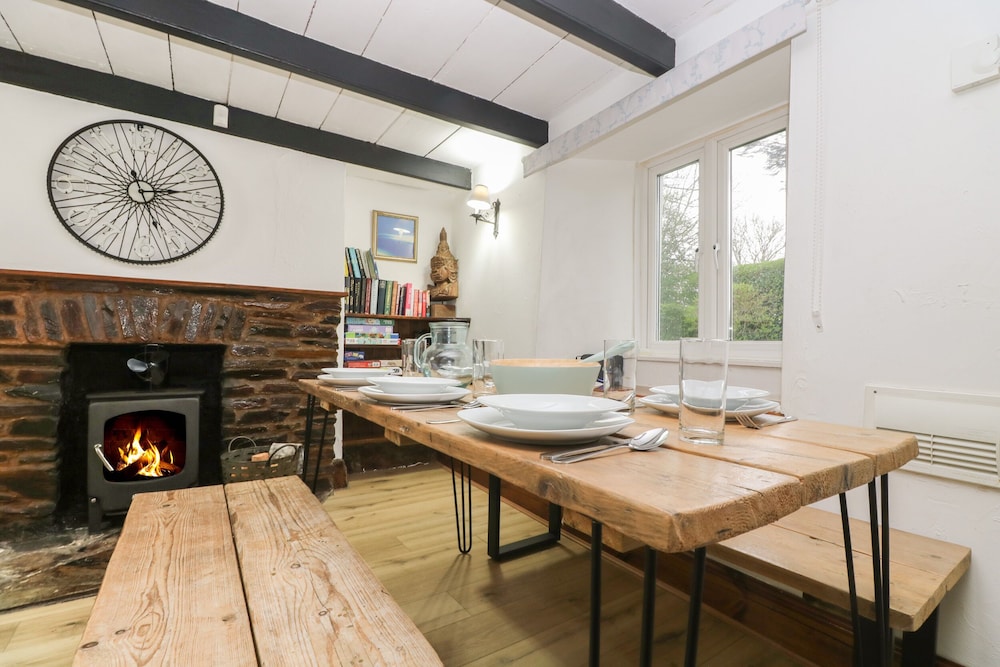 Myrtle Cottage