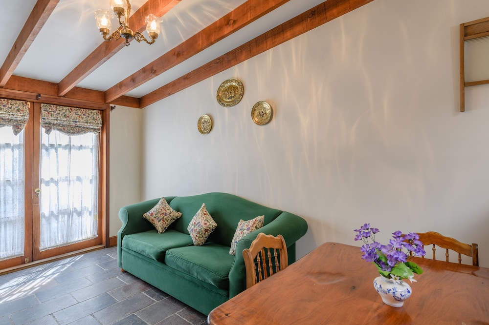 Bridge Cottage