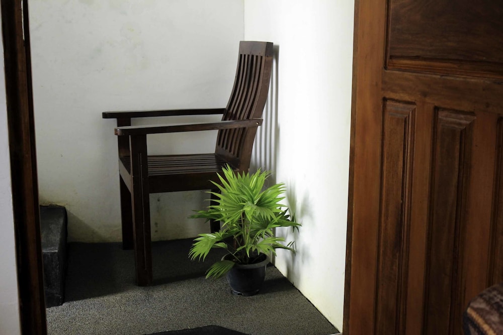 Eden Garden Way