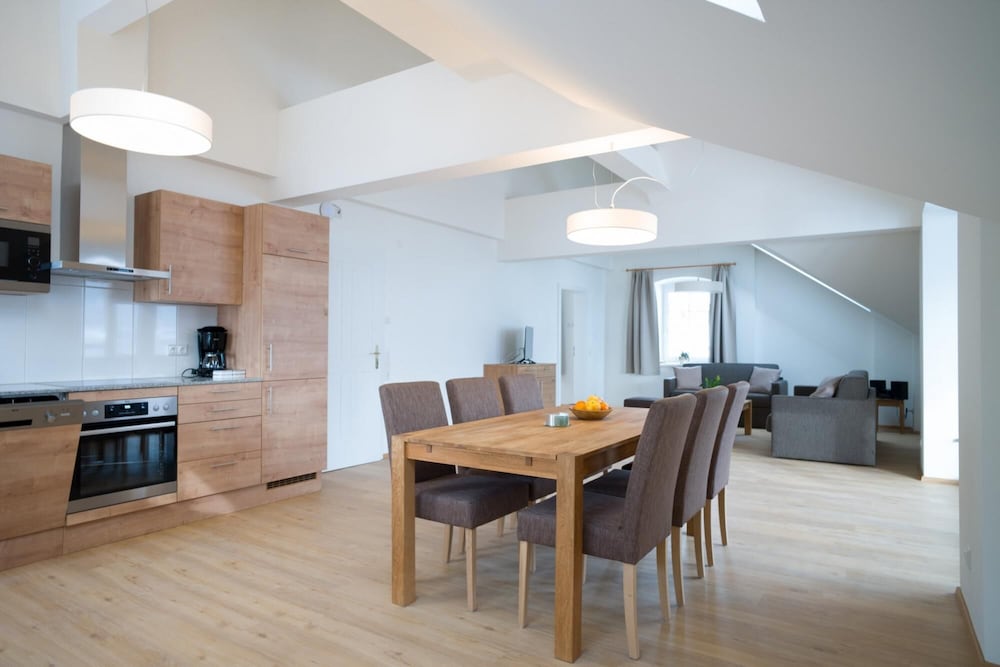 Lake View Suites Villa Julia - Penthouse Suite