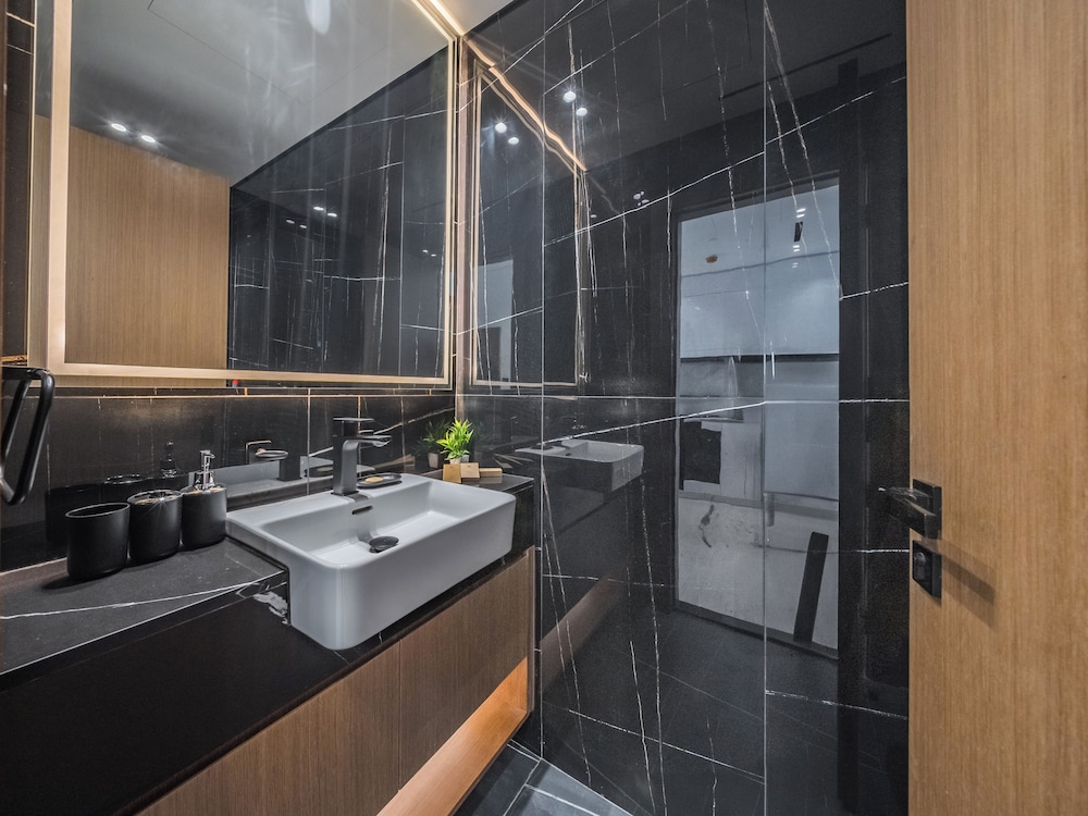 Binghatti Onyx Residences- JVC