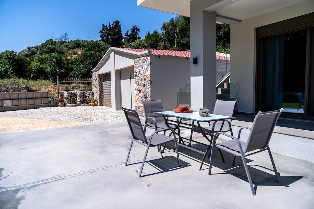 Villa Emily in Countryside