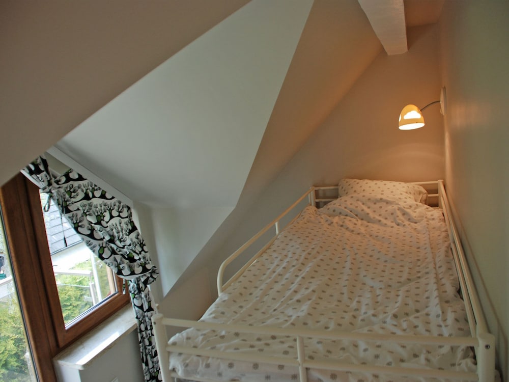 Comfortable Holiday Home in Terraced Houses - Near the Sea view 4