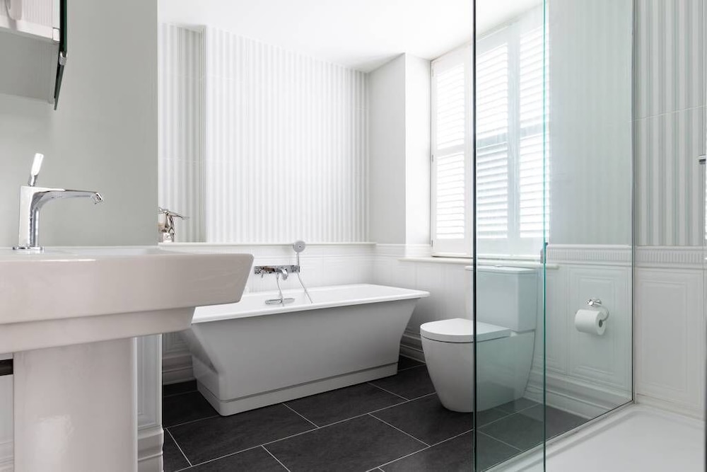 Drury Lane II by Onefinestay