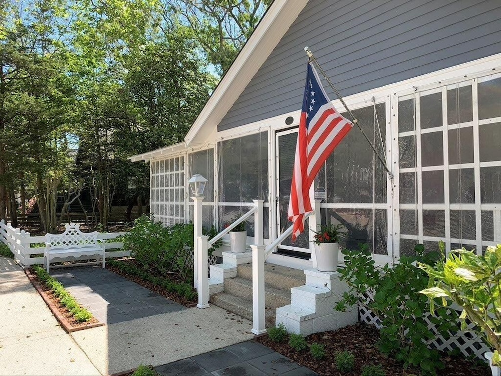 OAK Avenue 16