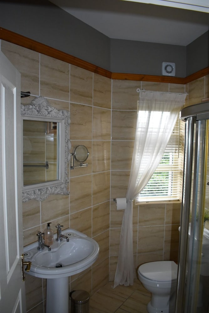 Ballybur Lodge