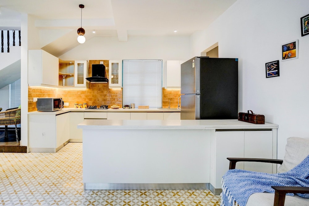 Villa in Siolim Near Morjim Beach