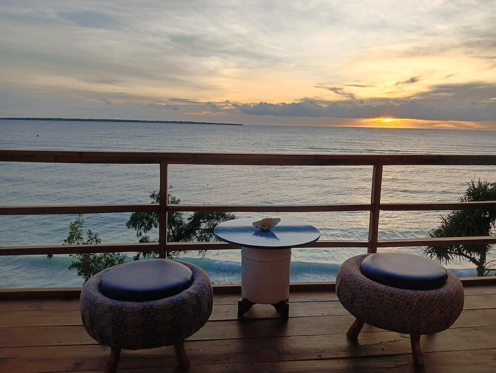 Casablanca Bira Resort