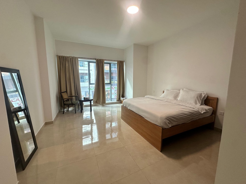 Stay Inn Albarsha by PHM