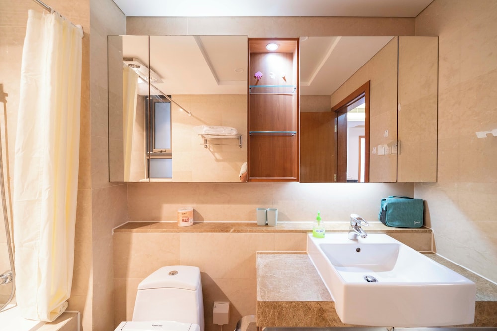 Tyms 2BR APT Hongqiao Bella Vita