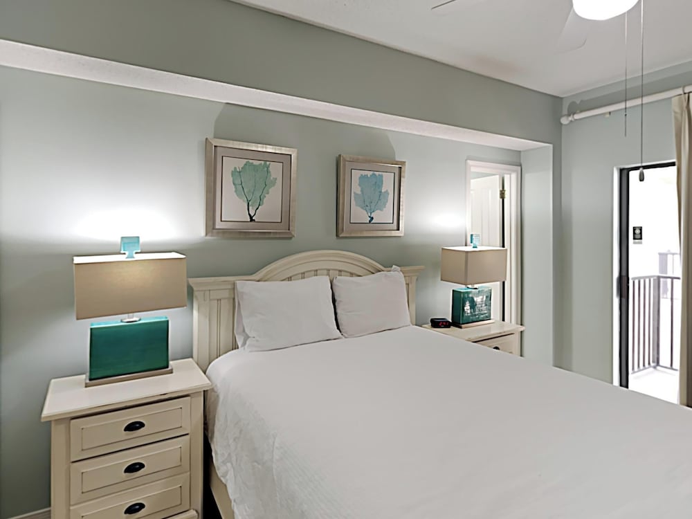 The Palms of Orange Beach by Southern Vacation Rentals
