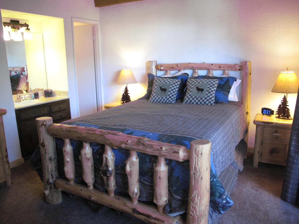 Snow Summit Townhouse Rentals & Sales