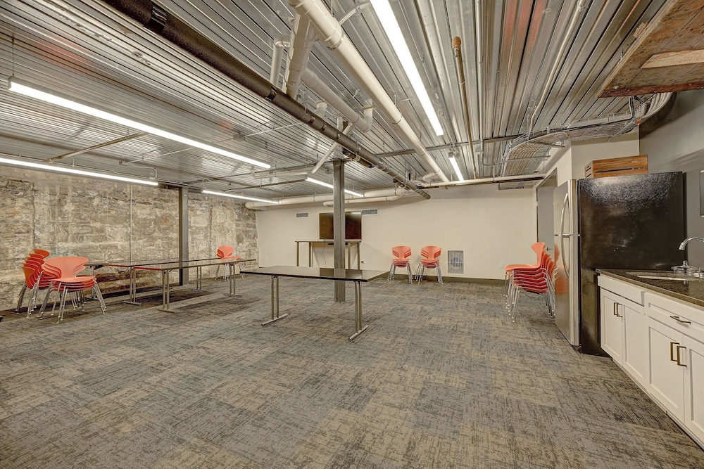 meeting & event spaces