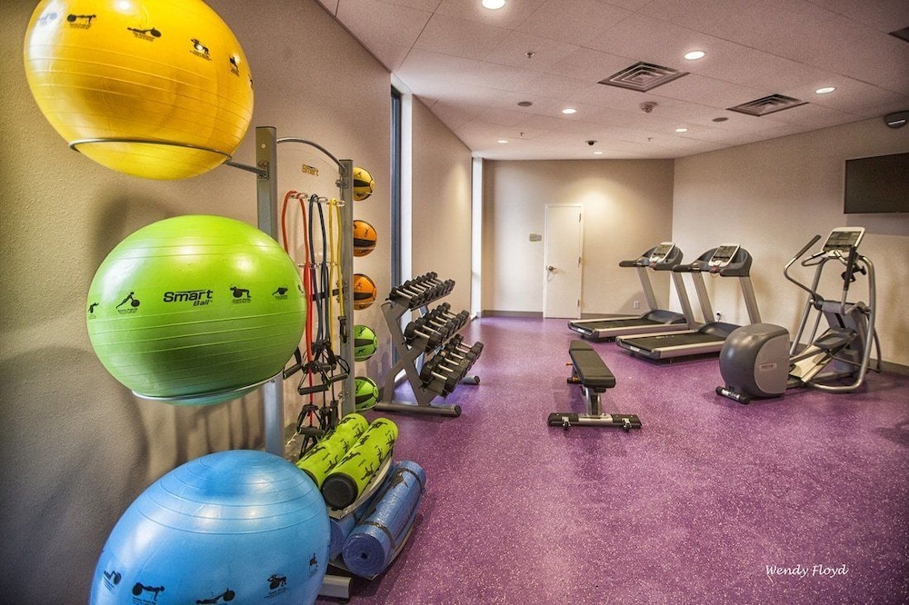 Nacogdoches Vacations - The Fredonia Hotel and Convention Center - Property Image 9