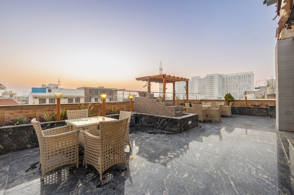 The global hotel by golden place