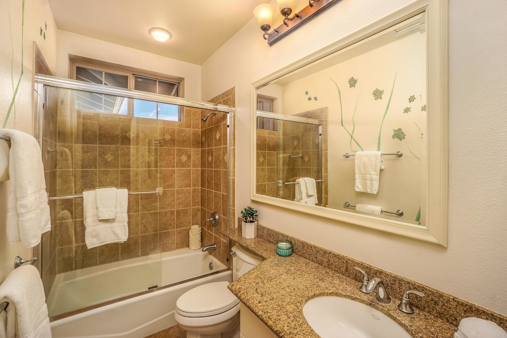 Kulalani At Mauna Lani 405 3 Bedroom Townhouse by RedAwning - Property Image 1