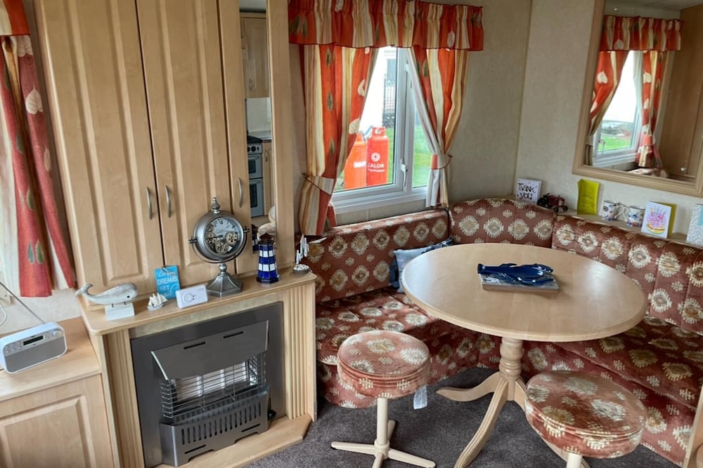Static Caravan Skegness Free Parking Close Beach