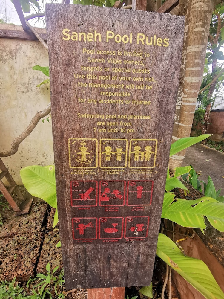 Three Bedroom Balinese Villa - a Shared Pool