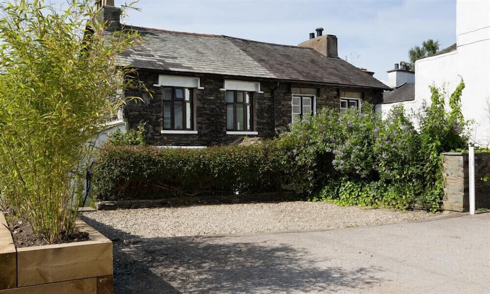 Honeysuckle Cottage