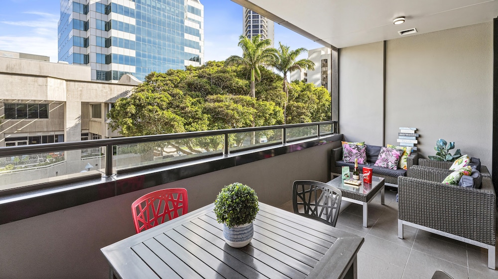 Surfers Paradise Vacations - Circle on Cavill - Apartment Stay Private - Property Image 6