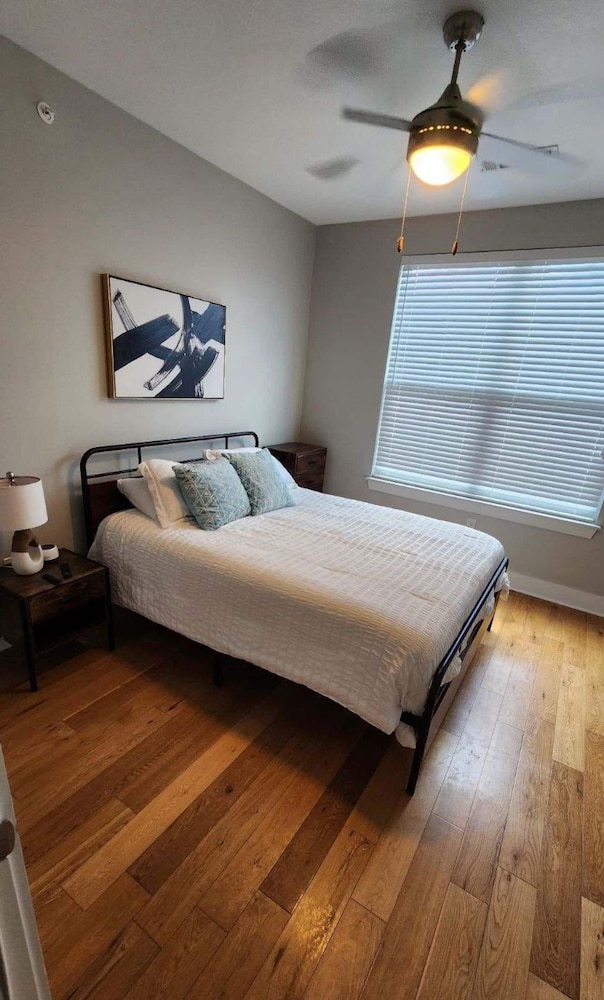 River House Apartments view 3