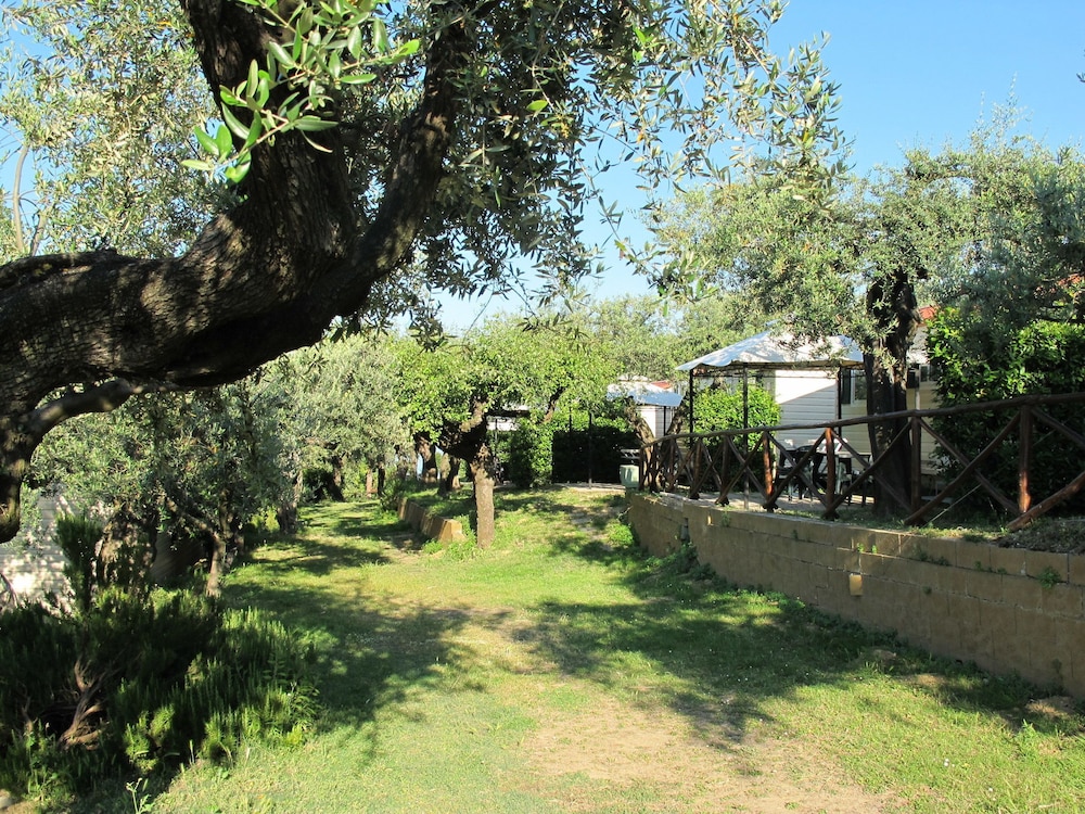 IHR Europe Garden Village