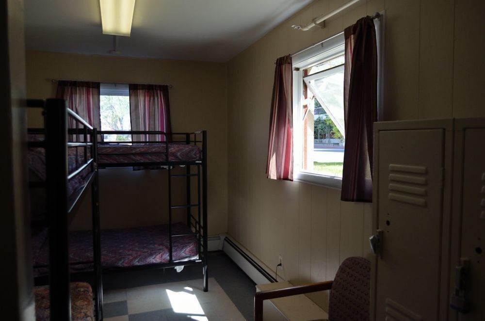 Bent Prop Inn & Hostel Downtown