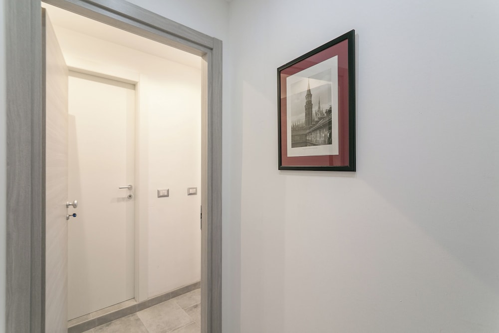 2 Studios Combined - Milano Centrale