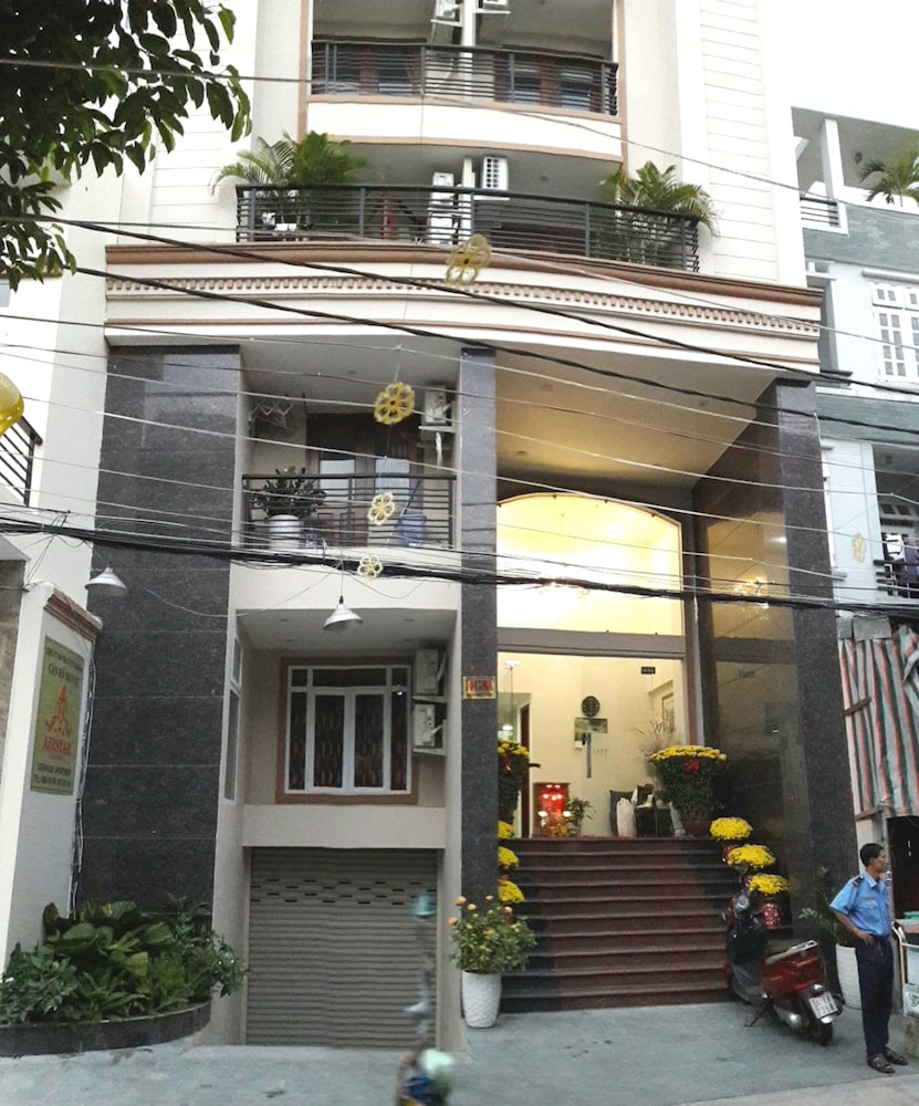Airstar Apartment