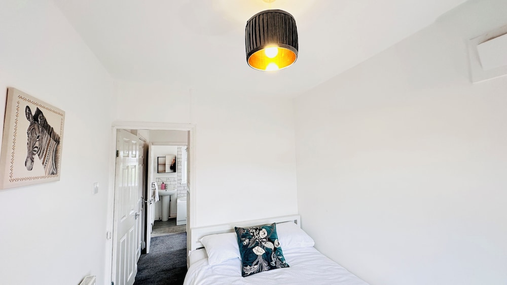 Pengam House
