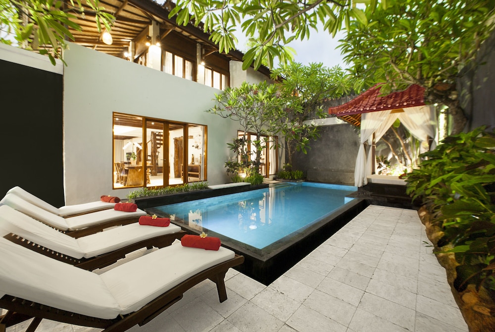 Astagina Resort Villa and Spa
