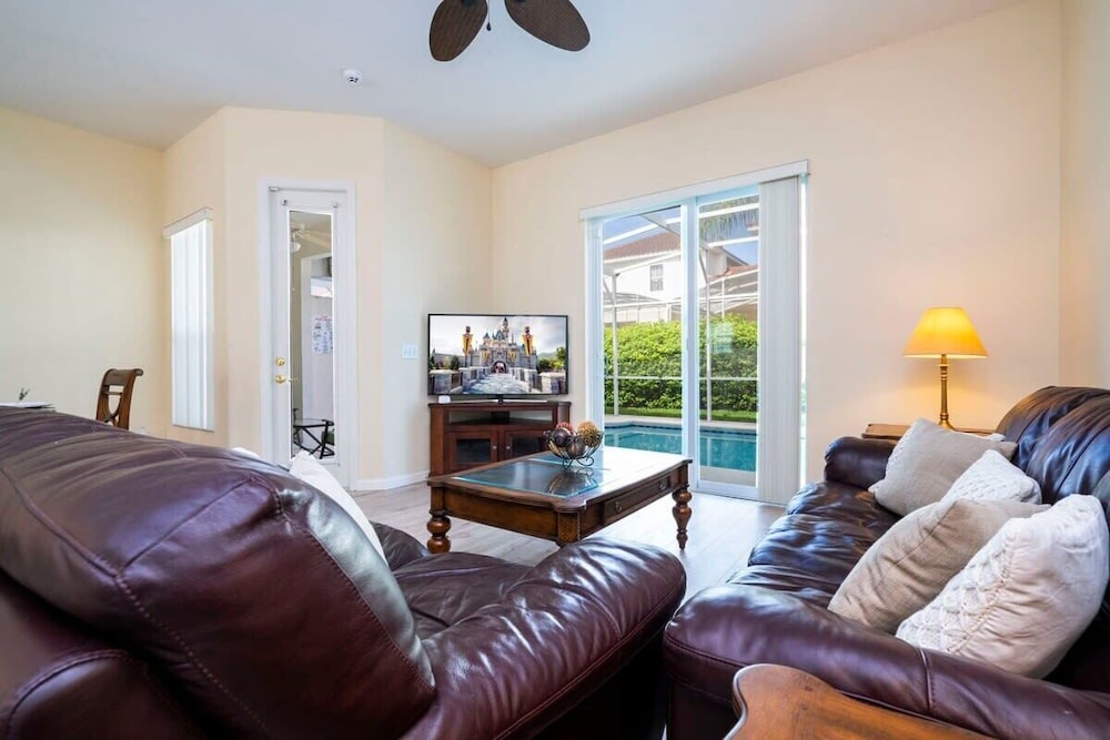 Marvelous 4Bd Close to Disney w/ Pool at 313 Tuscan Hills
