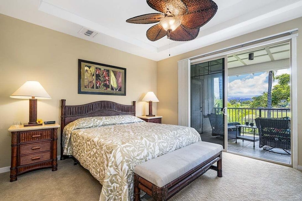 Prestigious Mauna Lani Resort - Luxurious End Unit - Large Private Lanai! -vrkcv