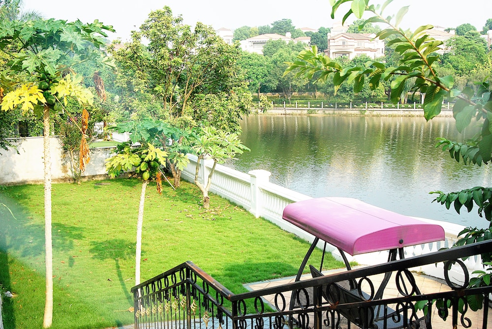 Milake Holiday Villa
