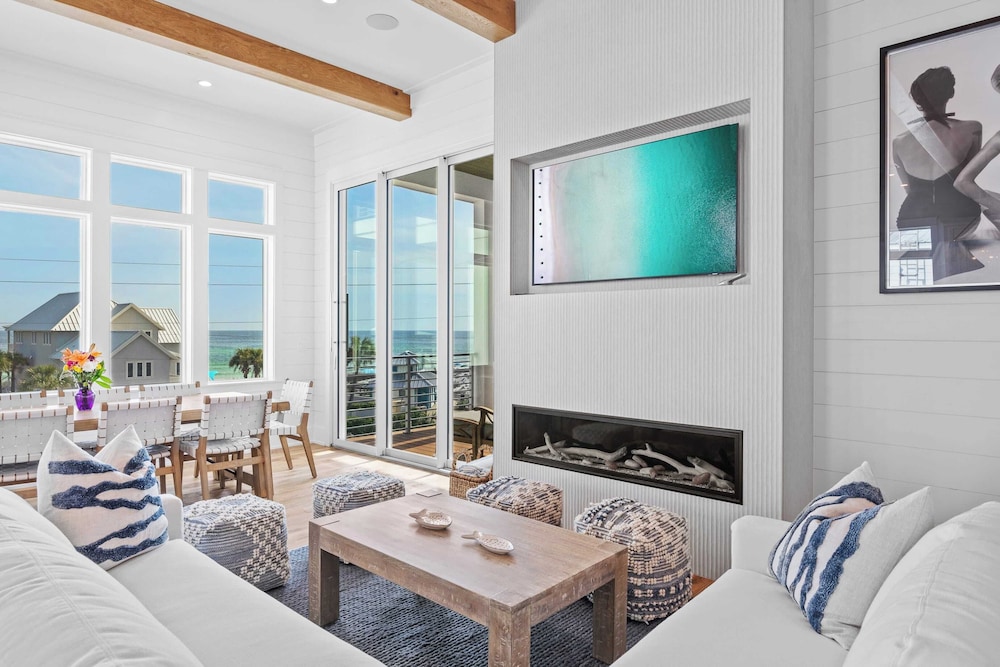 30A Beach Getaway by Avantstay Gulf Views + Pool Golf Cart + Bonfires