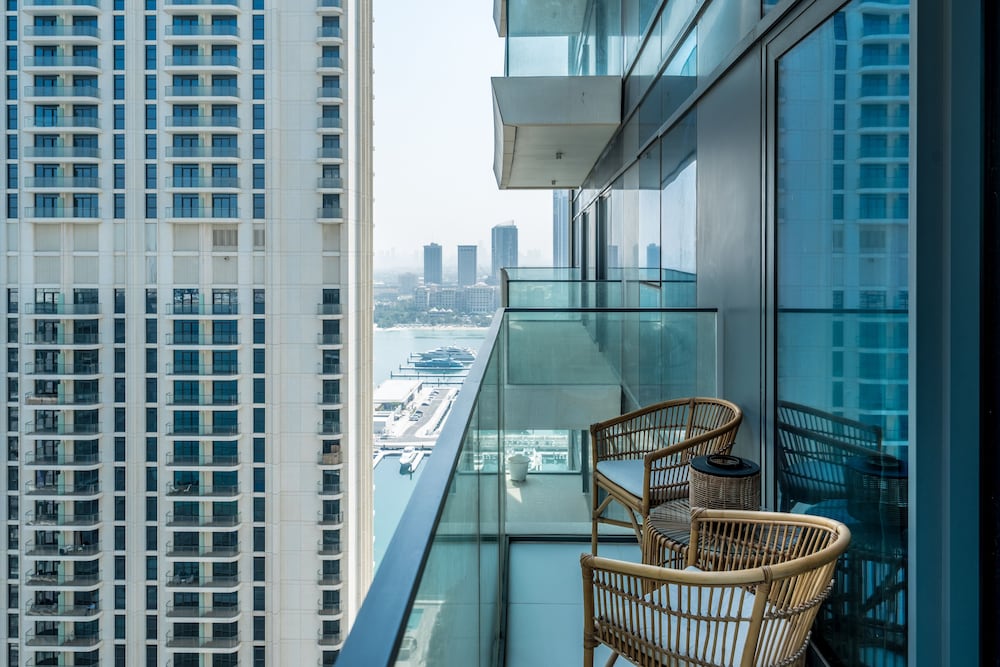 Tanin - Exquisite 1BR Apartment with Sea View