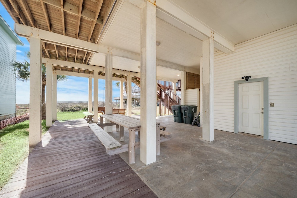 Starlight Oasis by Ryson Vacation Rentals