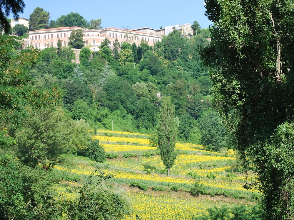 B&B Nuova Villa Paradiso