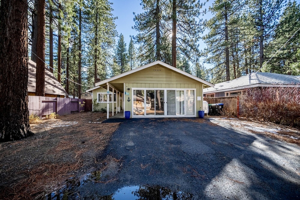 846 Stanford 3 Bedroom Home